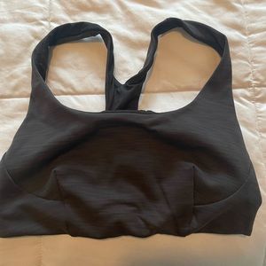 Grey Lululemon sports bra